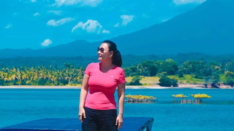 Liburan di Pantai Tumbak, Djein Rende Promosikan Potensi Wisata Mitra