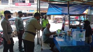 Tingkatkan Disiplin Prokes, Polisi dan Satpol-PP Kotamobagu Tak Bosan Tegur Warga