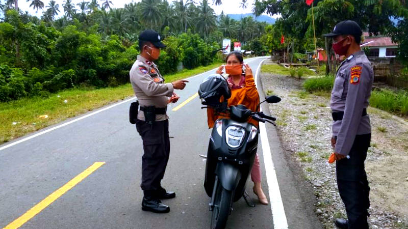 Polsek Lolayan Jaring Puluhan Pelanggar Prokes