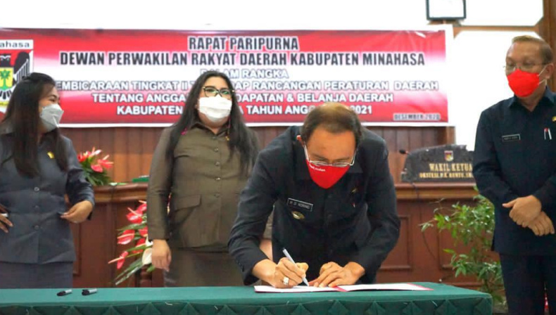 Bahas APBD 2021, Ini Kata Bupati Royke Roring