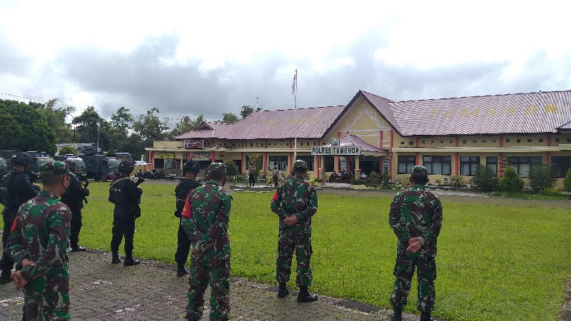 Gelar Apel Pengamanan Malam Tahun Baru, Kapolres Tomohon: Yang Kita Hadapi COVID-19