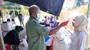 PILGUB SULUT: Di TPS Ollot Satu, Pemilih Bersuhu di Atas 37,3 Pilih Pulang