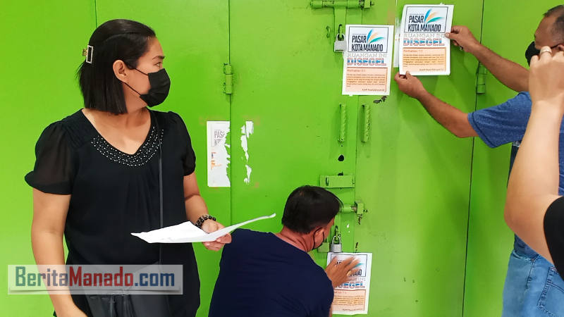 Belum Penuhi Kewajiban, PD Pasar Manado Segel Ruko di eks Pasar 9