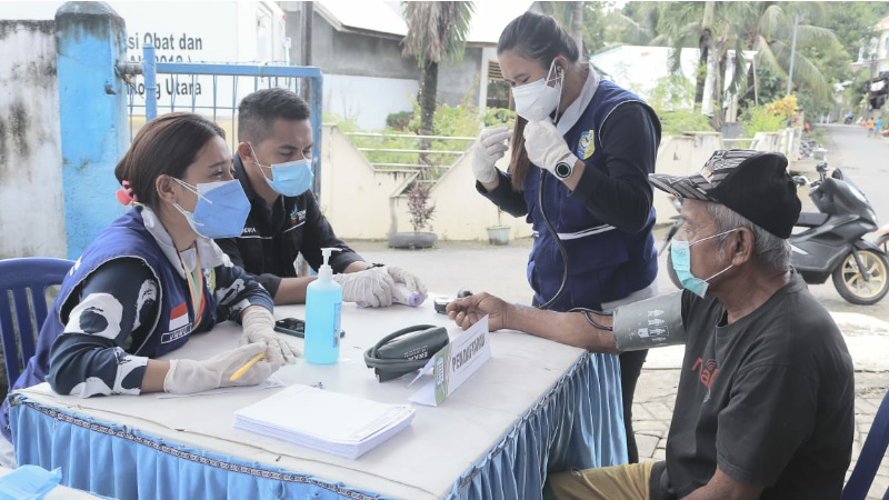 Beri Pelayanan Kesehatan Gratis di Kota Manado