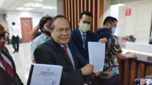Alasan MK Tolak Gugatan Rizal Ramli soal Ambang Batas Presiden
