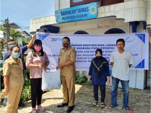 Tanggap Darurat Bencana, Bandara Sam Ratulangi Serahkan Bantuan Makanan di 4 Kelurahan