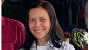 Cari Keadilan, Audrey Surati Hakim Herman Siregar Cs