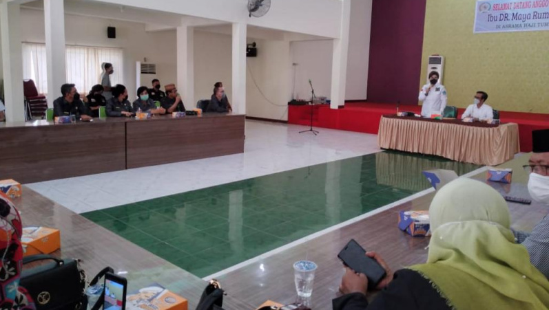 Maya Rumantir-Anwar Abubakar Bahas Tiga Hal Penting Ini di Kanwil Kemenag Sulut 9 Maya Rumantir-Anwar Abubakar Bahas Tiga Hal Penting Ini di Kanwil Kemenag Sulut