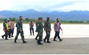 Pangdam Merdeka Dampingi Panglima TNI dan Kapolri, Satgas Tinombala Diganti Mandago Raya