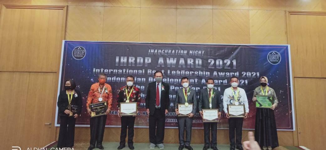 Raih Penghargaan IHRDP, Lucky Rumopa: Partisipasi Warga Sulut