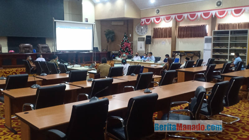 Bahas Ranperda LLAJ, DPRD Manado Soroti Trotoar Jadi Tempat Parkir