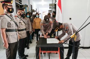 Mutasi di Lingkup Polres Sangihe! Kapolsek Tabut, Tabsel, dan Kasat Sabhara Diganti
