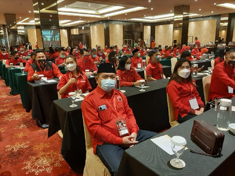 Ikut Bimtek PDIP, Cynthia Wongkar: Bekal Ini Untuk Rakyat Tomohon