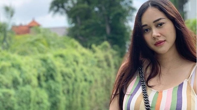 Aura Kasih Kena Covid-19 Gara-Gara Diet