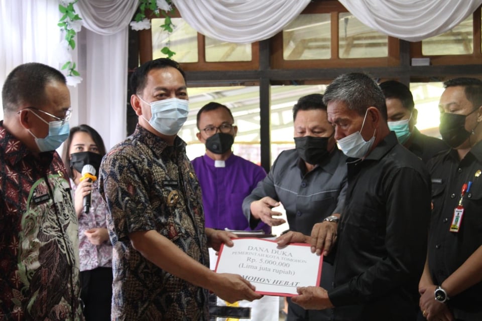 Belum Seminggu Bertugas, Satu Janji Kampanye Diwujudkan Caroll Senduk-Wenny Lumentut