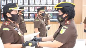 Penyegaran di Lingkungan Kejaksaan, Ini Daftar Pejabat yang Dilantik Kajati Sulut