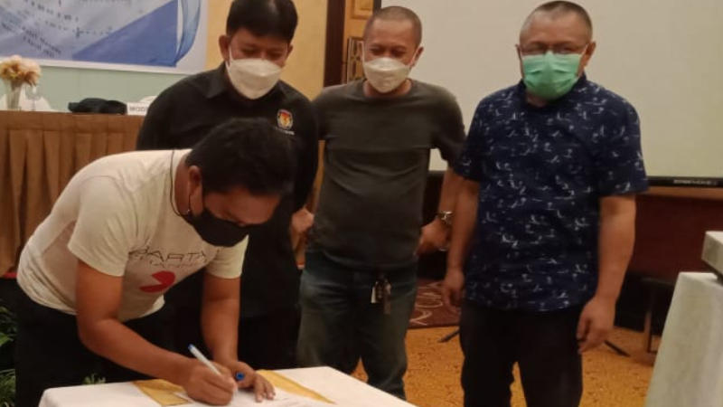 Gandeng AMSI, KPU Minut Perkuat Peran Kehumasan dan Antisipasi Hoax 9 Gandeng AMSI, KPU Minut Perkuat Peran Kehumasan dan Antisipasi Hoax