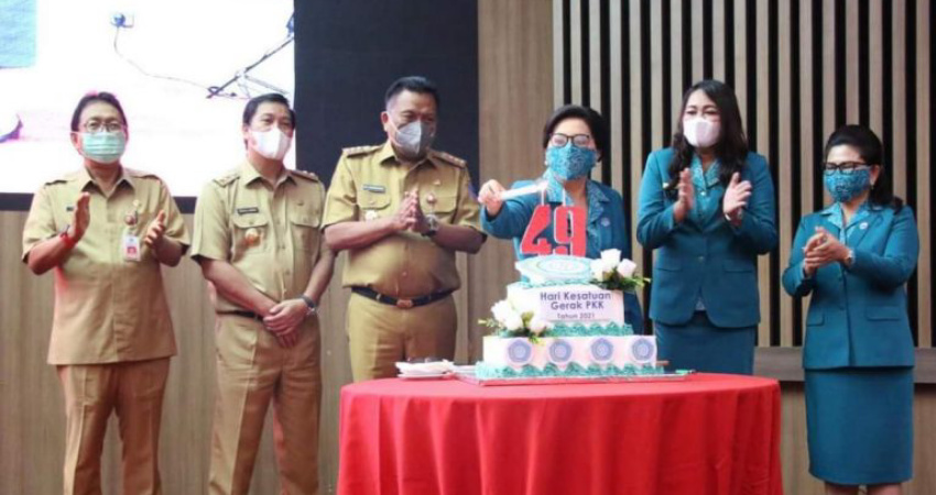 Di Balik Kesuksesan Suami Ada Peran Istri