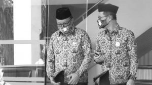 Menjadi Penghuni Kapal yang Baik di Bawah Kemudi Maurits Mantiri-Hengky Honandar