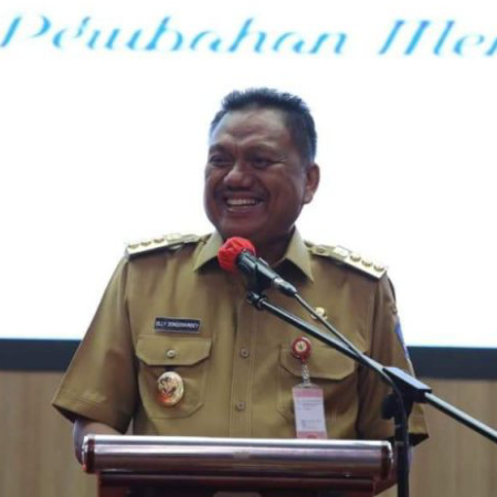 Di Balik Kesuksesan Suami Ada Peran Istri
