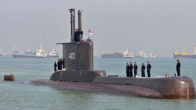 KRI Nanggala-402 Terbelah Tiga Bagian