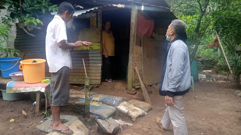 Lagi, Amir Liputo Sahur Bersama dan Renovasi Rumah Warga Kurang Mampu