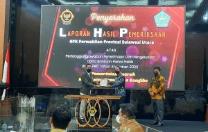 Sekda Harry Wolff Terima LPH Pertanggungjawaban Dana Bantuan 7 Parpol di Sangihe