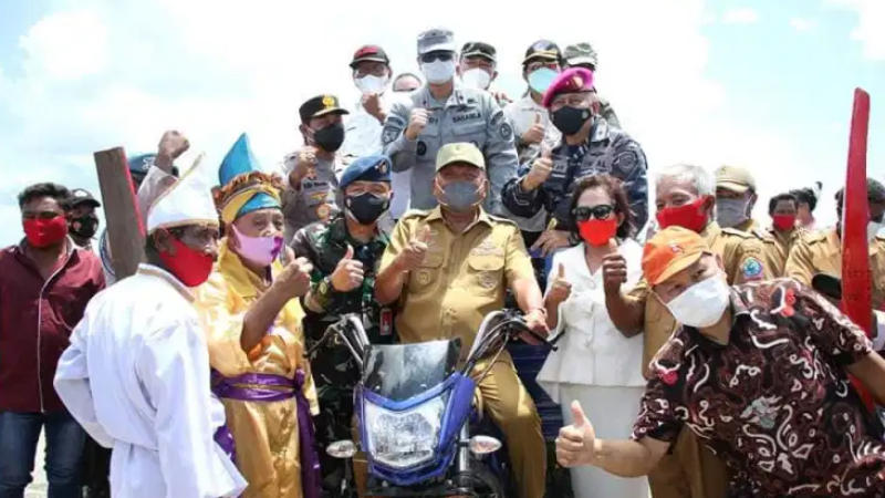 Keliling Kabupaten/Kota, Gubernur Olly Dondokambey Gaspol Vaksinasi COVID-19 di Sulut