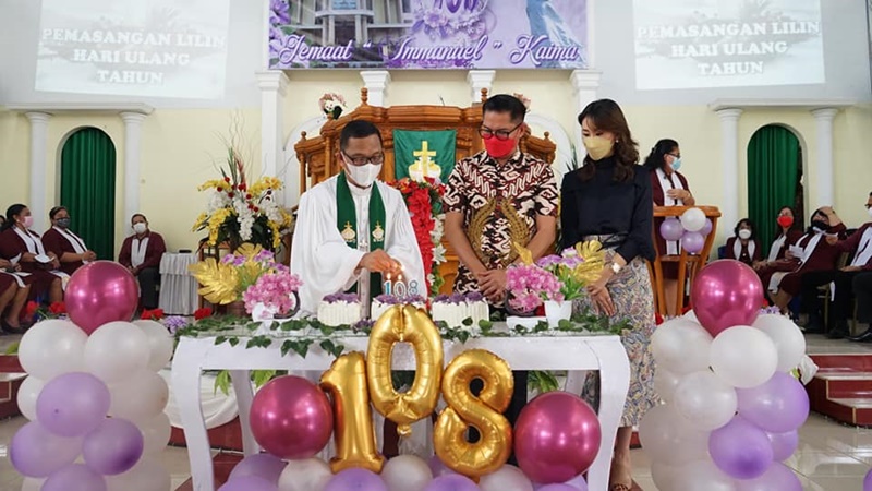 Ibadah di GMIM Immanuel Kaima, Joune Ganda Kenang Masa Muda