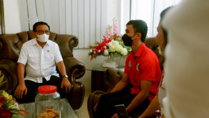 Janji Bonus Tak Kunjung Direalisasikan, Atlet Peraih Emas di SEA Games Ini Temui Wali Kota Bitung