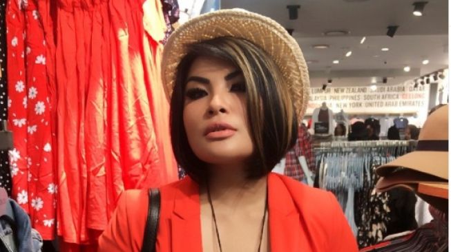 Profil Nania Idol: Pindah ke Kristen Usai Baca Alkitab dan Salat Tahajud