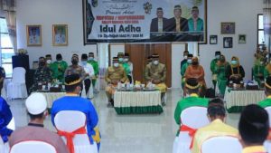 Depri Pontoh Terima Prosesi Adat Mopohabaru
