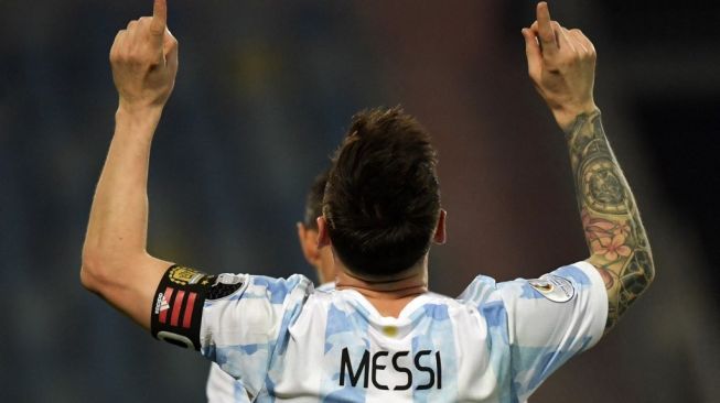 Lionel Messi memperkuat Timnas Argentina di Copa America 2021. [NELSON ALMEIDA / AFP]