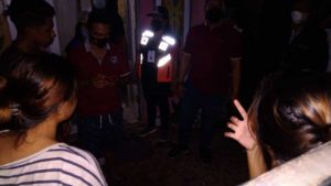 Kabur dari Rumah, Dua Remaja Putri Ini Terjaring Operasi PPKM Girian Permai