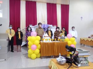 Ikuti Syukuran HUT ke-117 GMIST Torsina Bowongkulu dan Sumbang 70 Juta Rupiah, Bukti Kepedulian Pemkab Sangihe Untuk Rumah Ibadah