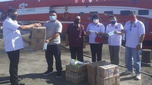 SOS Bagi-bagi Masker untuk Sitaro
