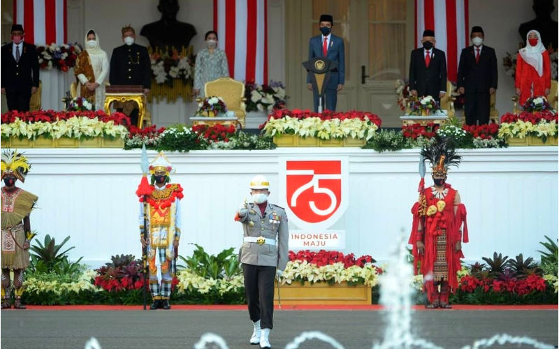 Mengenang Perjuangan Christ Pusung Jadi Komandan Upacara Penurunan Bendera HUT Kemerdekaan RI