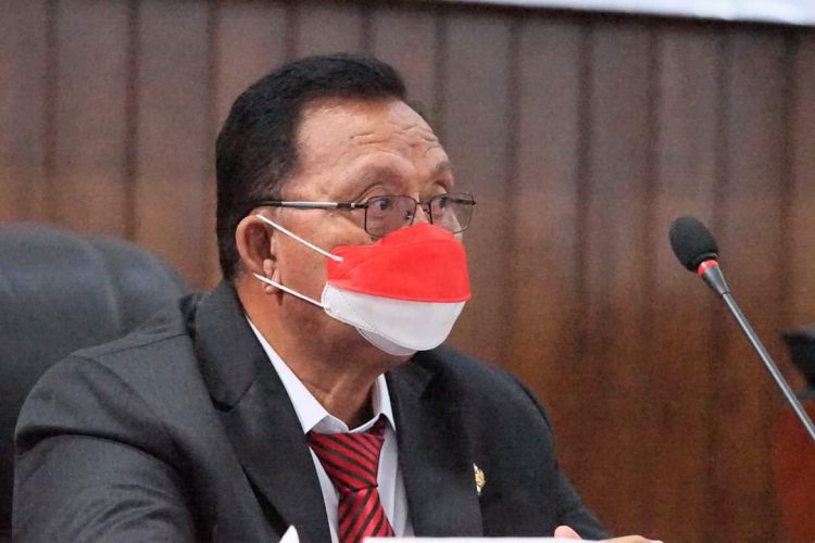 Royke Roring-Robby Dondokambey Hadiri Rapat Paripurna Mendengarkan Pidato Presiden