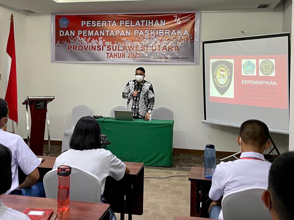 Tumundo Ulas Kepemimpinan Dewantara Saat Bekali Paskibraka Sulut 2021