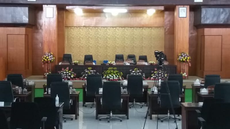 Tidak Kourum, DPRD Tomohon Tunda Paripurna KUA-PPAS 2022