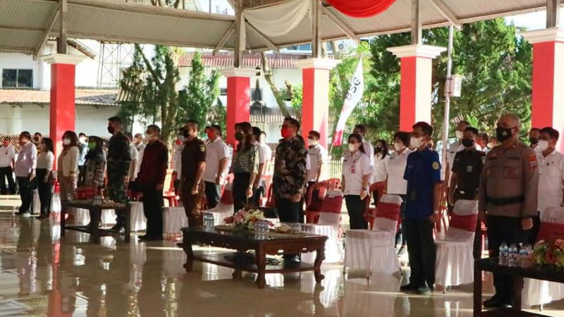 Bupati Joune Ganda Lantik Gugus Tugas GNRM Minut