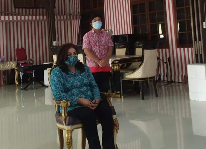 Fenny Lumanauw Ikuti Program Obrolan Kain PKK Dalam Menangani Pandemi Covid-19