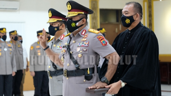 Nana Sudjana Pimpin Sertijab Wakapolda, Dua Pejabat Utama dan Empat Kapolres