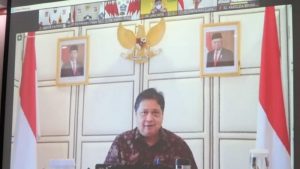 Menko Airlangga Hartarto Monitoring Penanganan Covid-19 di Luar Jawa – Bali