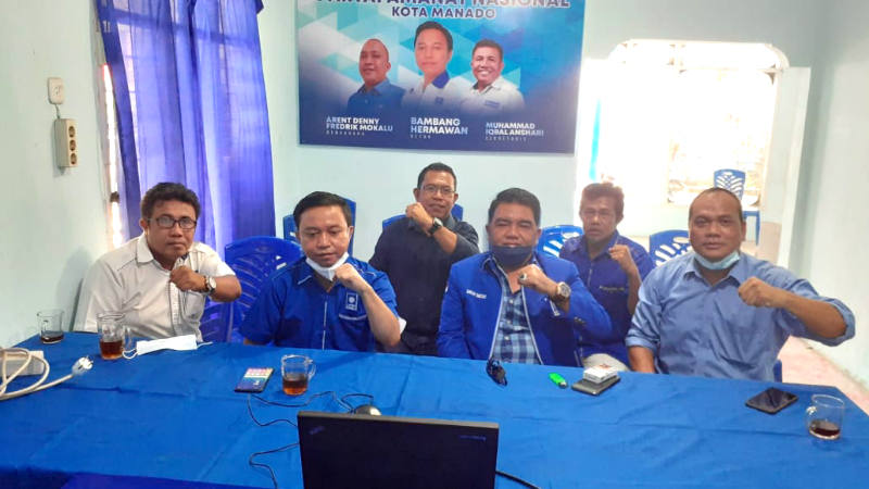 DPD Manado Peringati HUT ke-23 PAN dengan Berbagi Masker