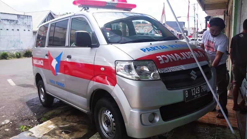 Bantu Warga Yang Membutuhkan, Perindo Minahasa Siagakan Tiga Unit Ambulance