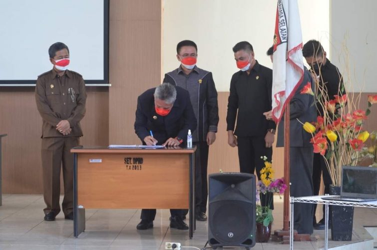DPRD Minsel Gelar Paripurna Penandatanganan Nota Kesepakatan KUA-PPAS Tahun 2022