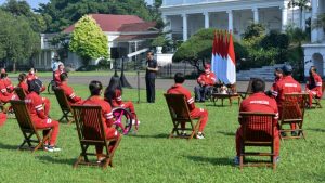 Presiden Jokowi Serahkan Bonus bagi Atlet Indonesia di Paralimpiade Tokyo