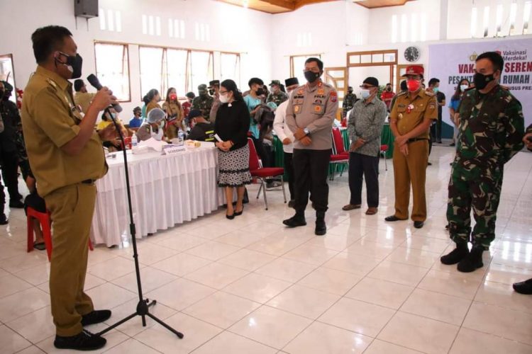 Polda Sulut Gelar Vaksinasi di Langowan