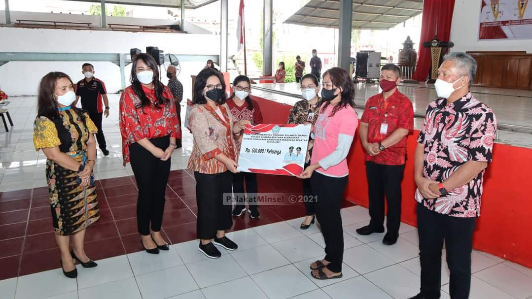 Franky Wongkar Dampingi Tim Penggerak PKK Sulut Salurkan Bantuan Bencana